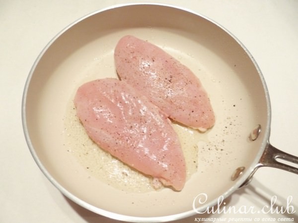 Куриное филе с яблоком по-тайски