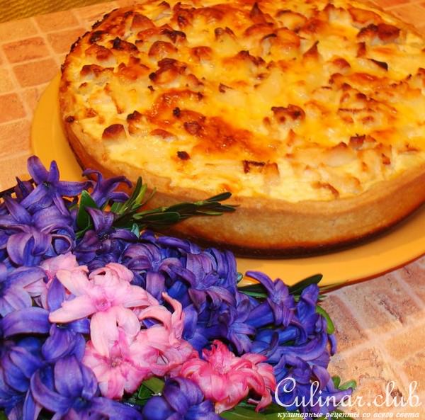 Сочный киш с курочкой, картофелем и сыром.